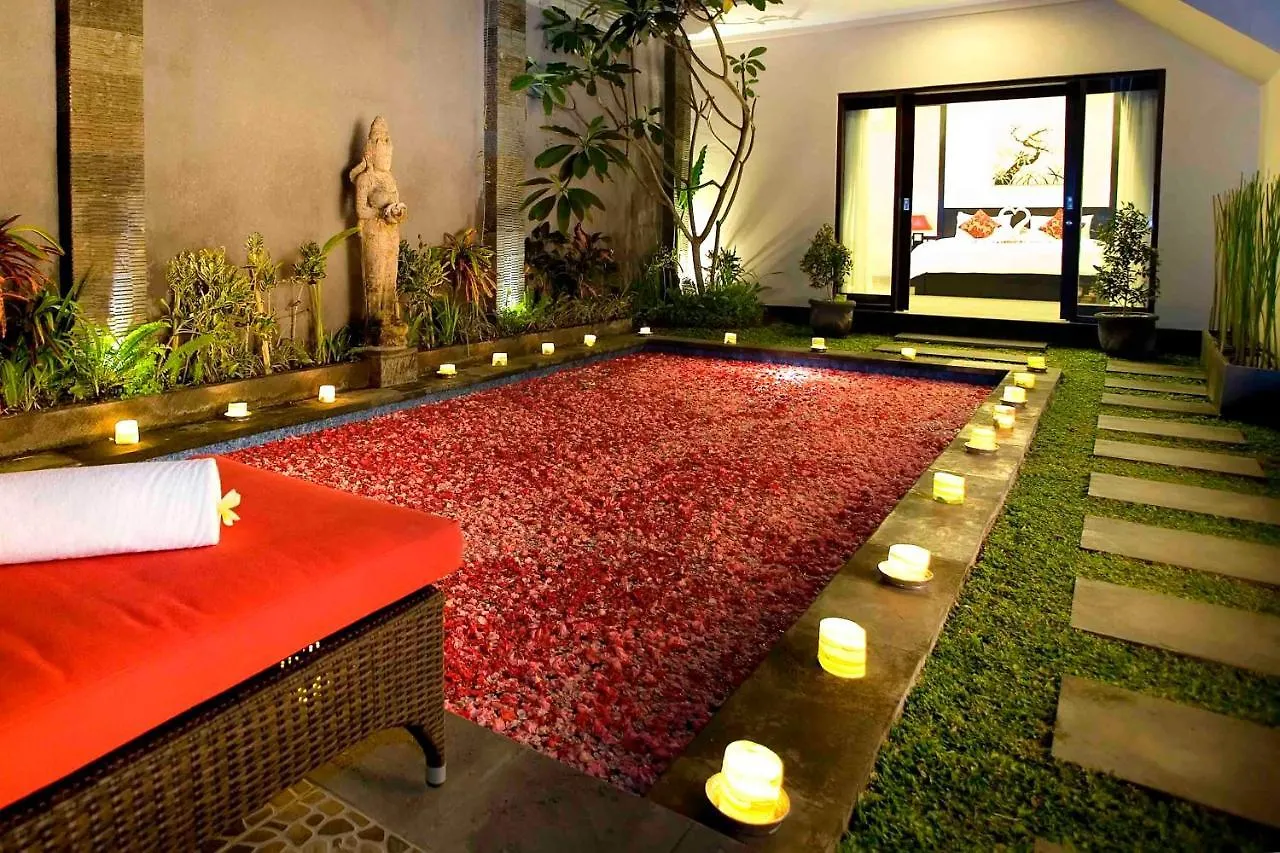 Family Three Bed Room Neil Villa Private Pool Seminyak