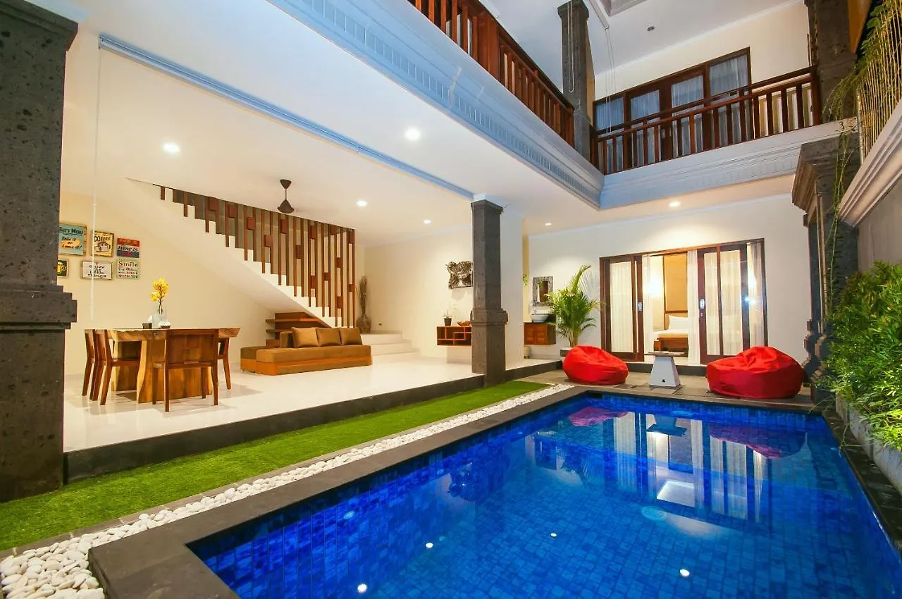 Family Three Bed Room Neil Villa Private Pool Seminyak  Seminyak (Bali)