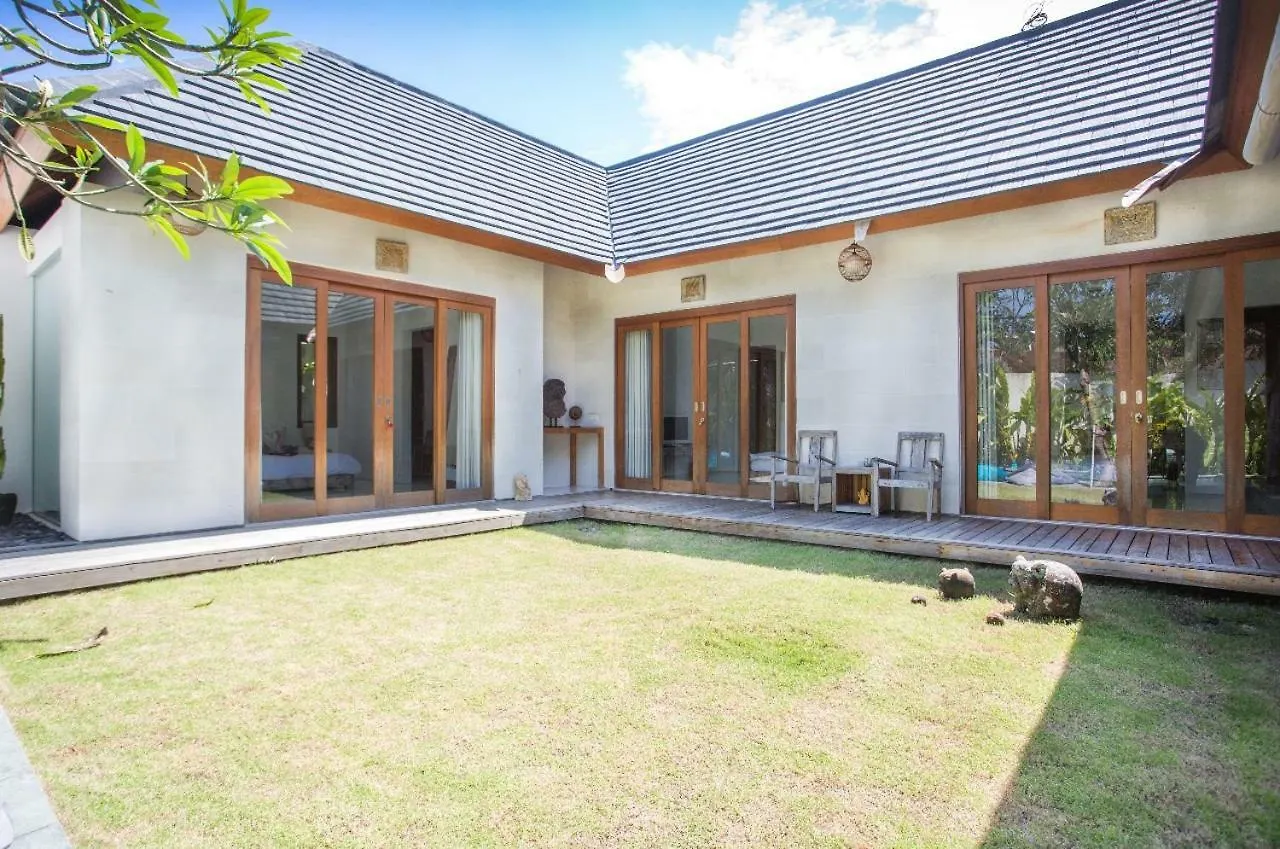 Family Three Bed Room Neil Villa Private Pool Seminyak  0*, Seminyak (Bali)