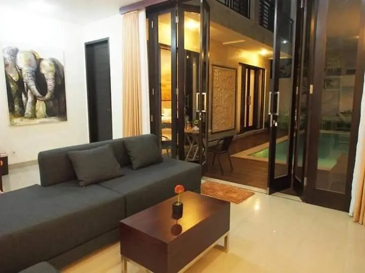Apartment Family Three Bed Room Neil Villa Private Pool Seminyak